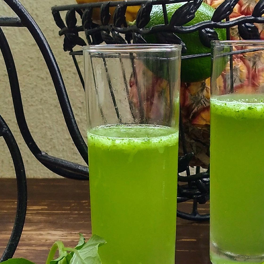 Frozen de cachaça limão e manjericão