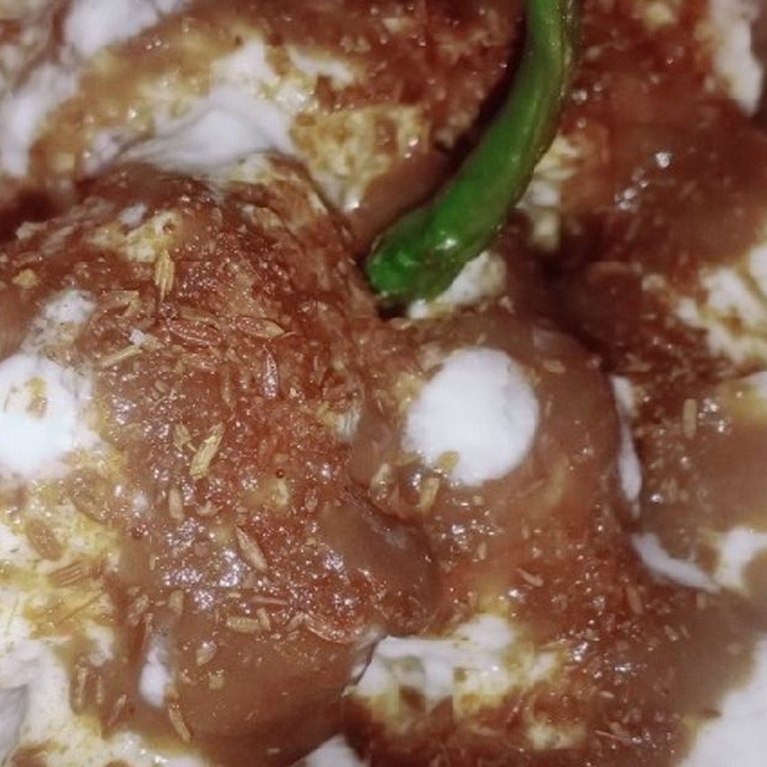दही भले (Dahi Bhalle Recipe In Hindi)