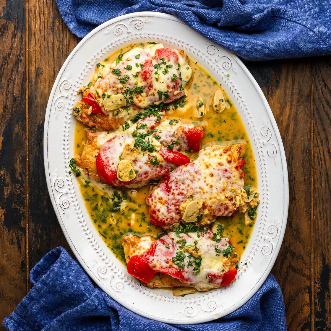 Chicken with Roasted Red Peppers and Mozzarella