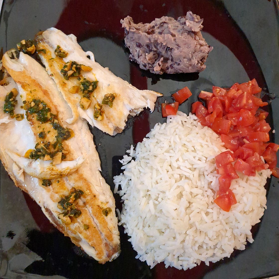 BRANZINO ALLA MESSICANA CON FAGIOLI ALLA PAPRIKA