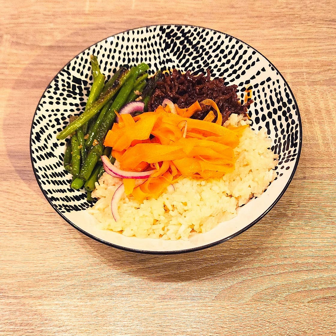 Bowl bibimbap de bœuf au gochujang