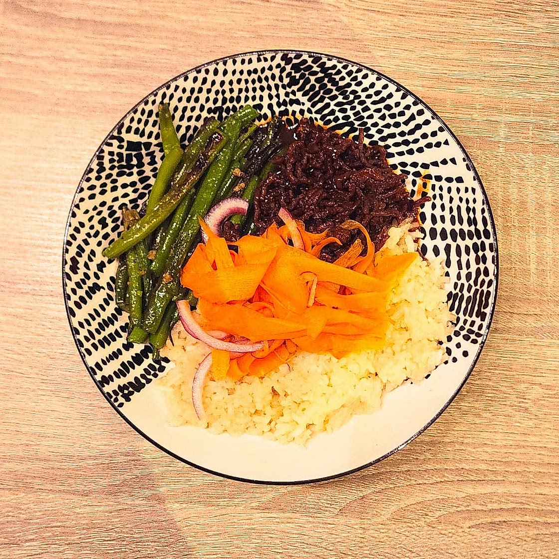 Bowl bibimbap de bœuf au gochujang