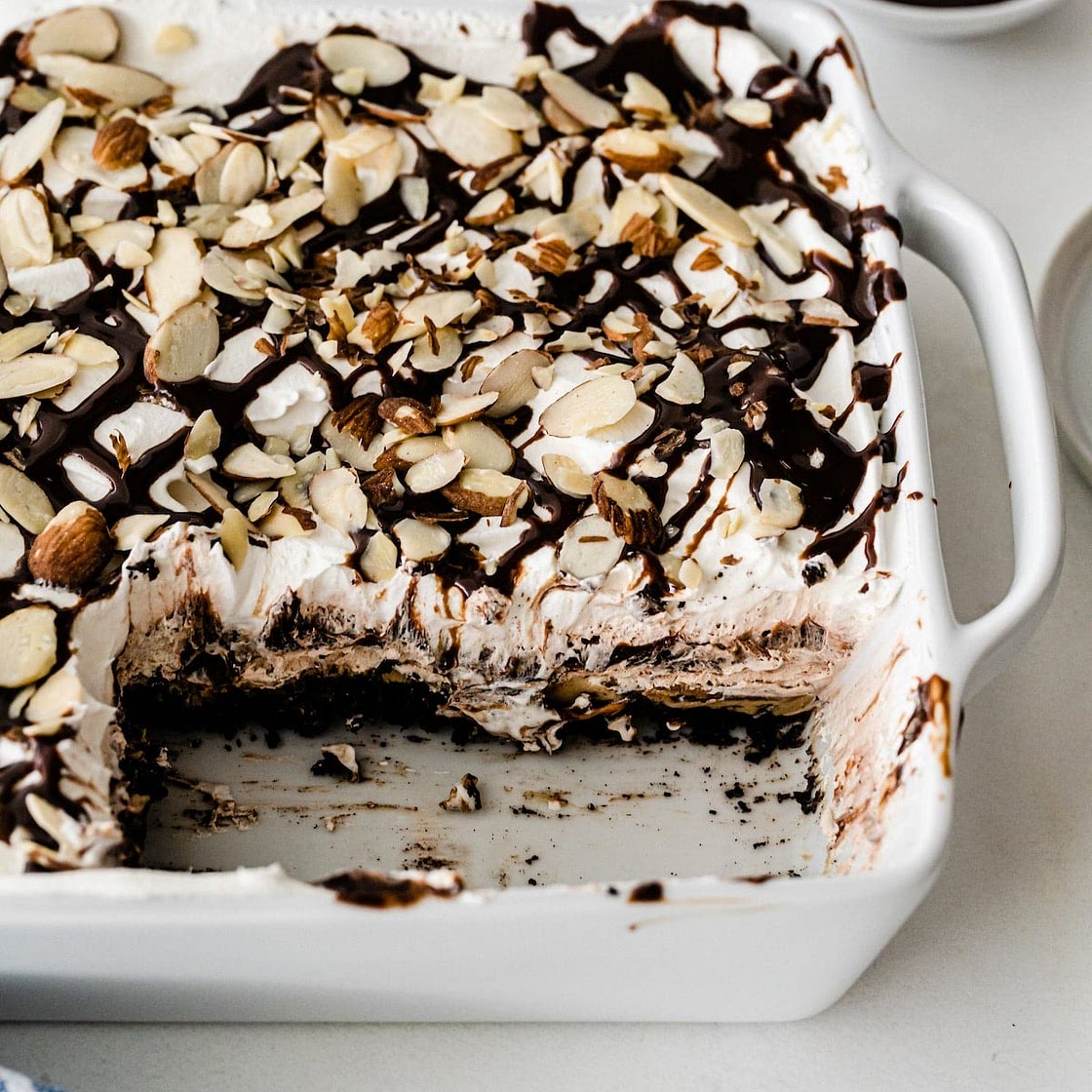 No Bake Mocha Mud Pie Dessert
