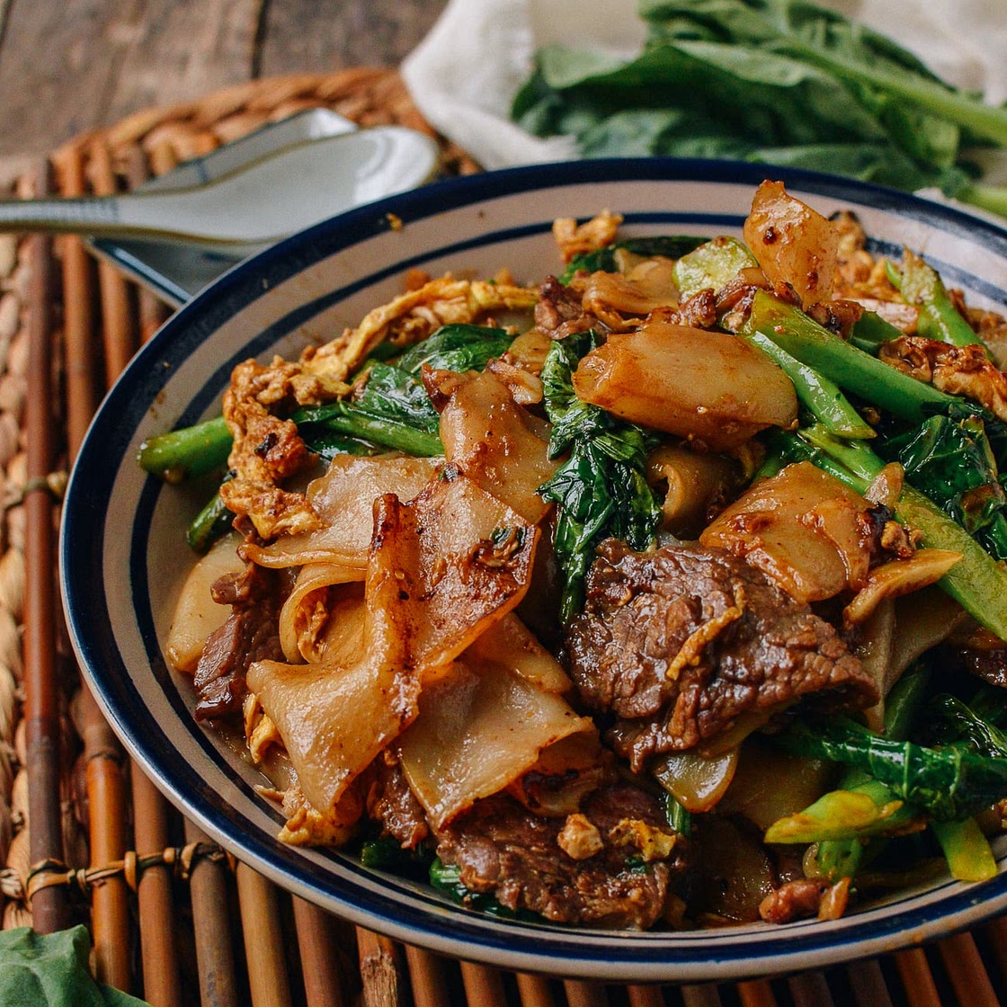 Pad See Ew (Street Food at Home!)