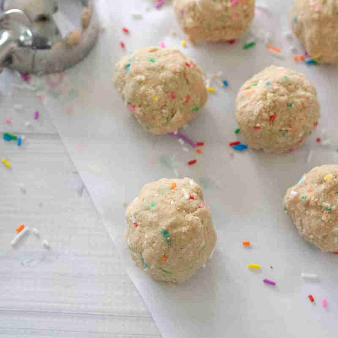 Birthday Cake Protein Balls (Dairy and Gluten Free)