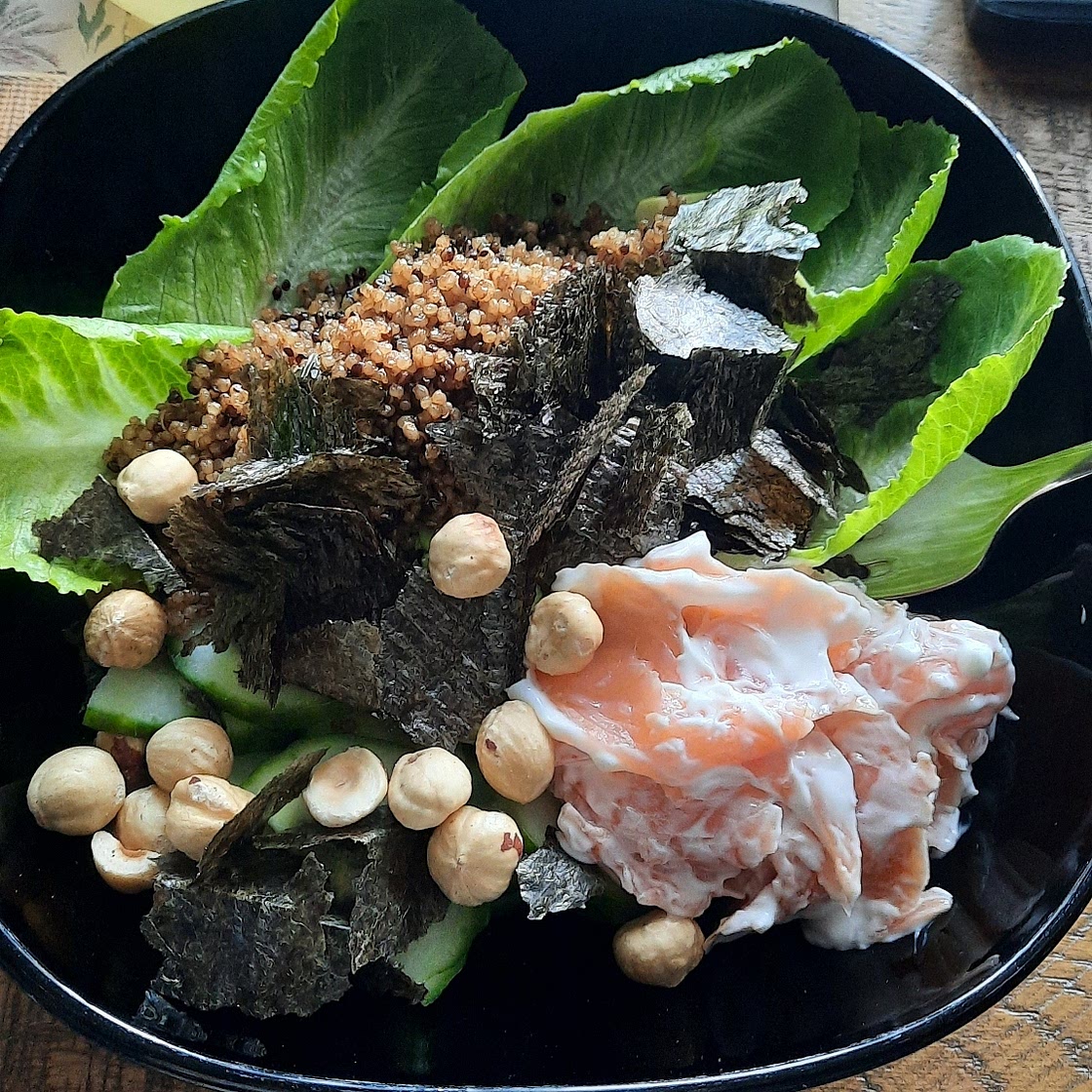 Smoked salmon poke bowl