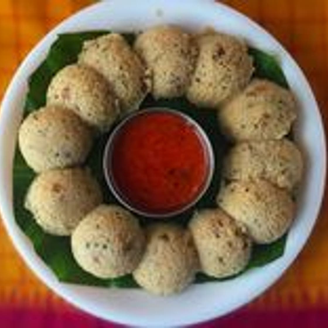 Godhumai Idli Recipe (Instant Whole Wheat Flour Idli)