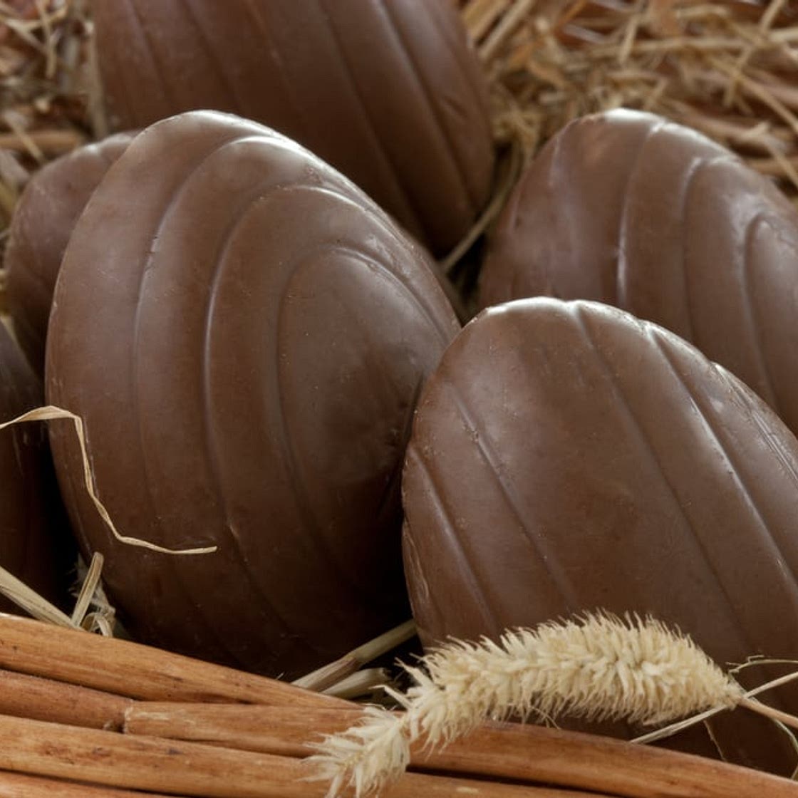 Ovo de Pascoa de açaí