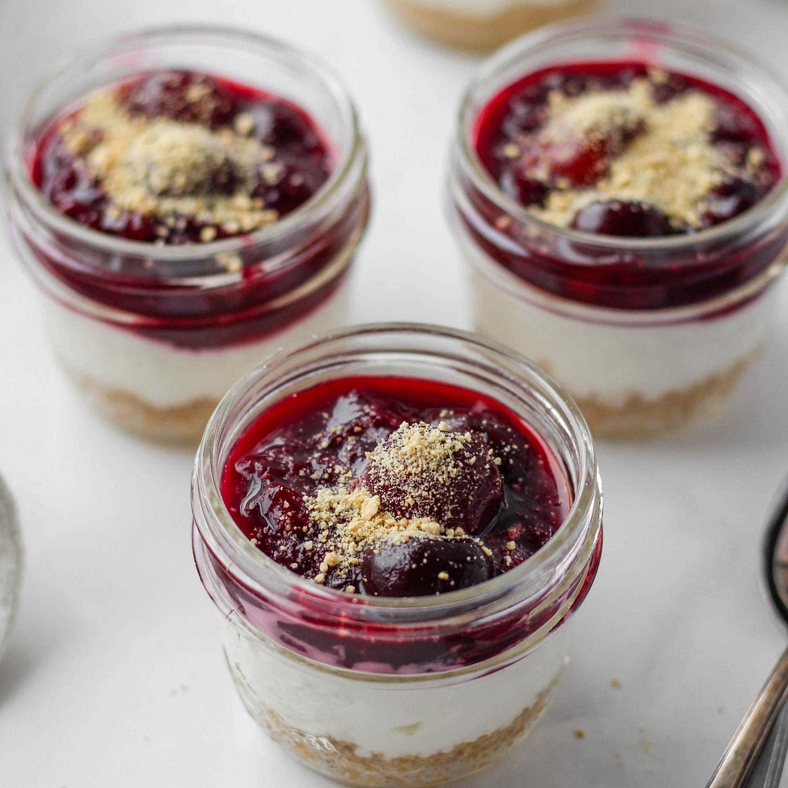 Healthy No Bake Cheesecake in a Jar
