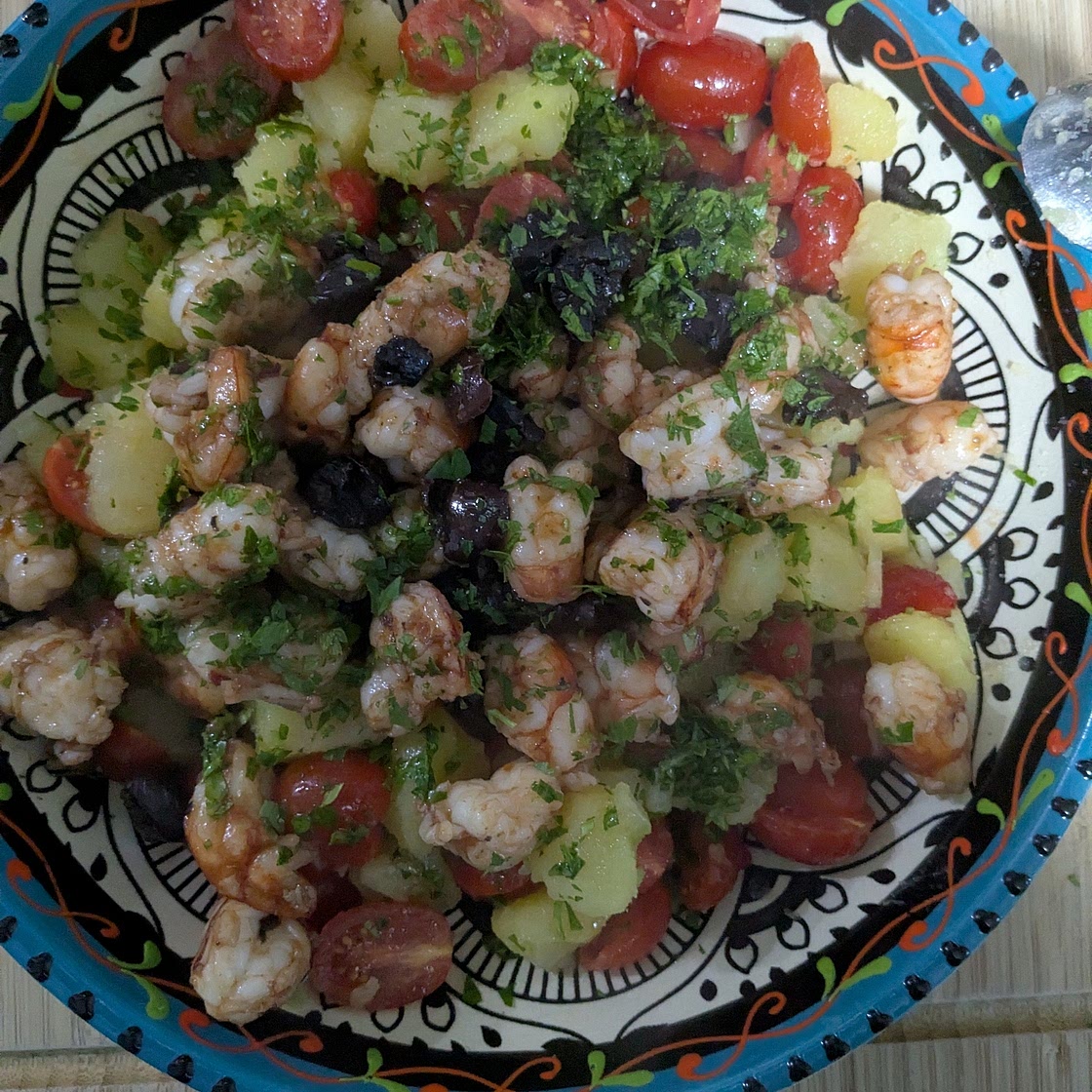 INSALATA DI MARE ALLE MAZZANCOLLE E OLIVE