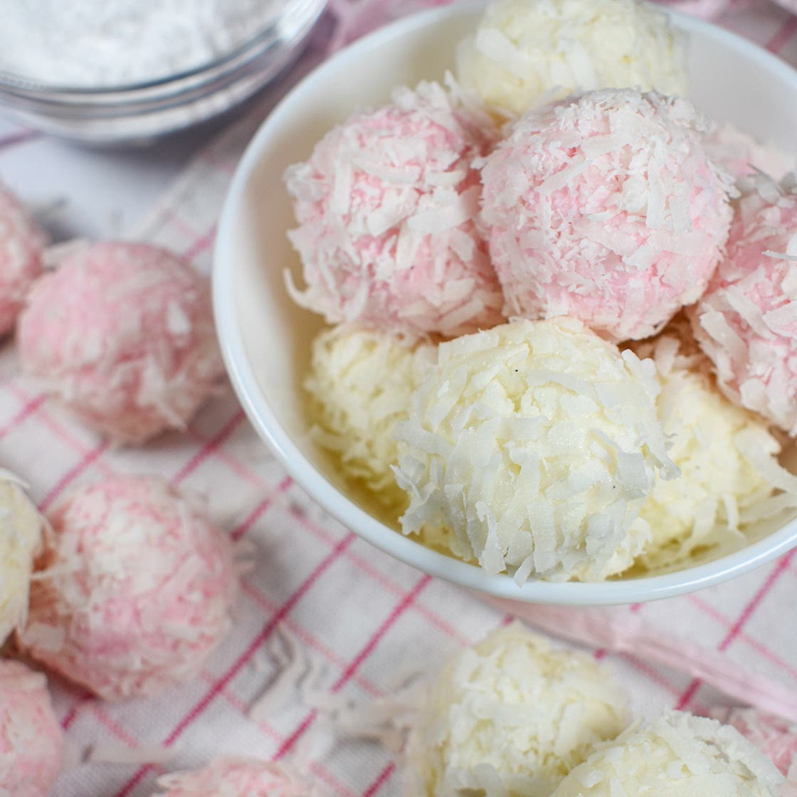 Bunny Tail Easter Truffles