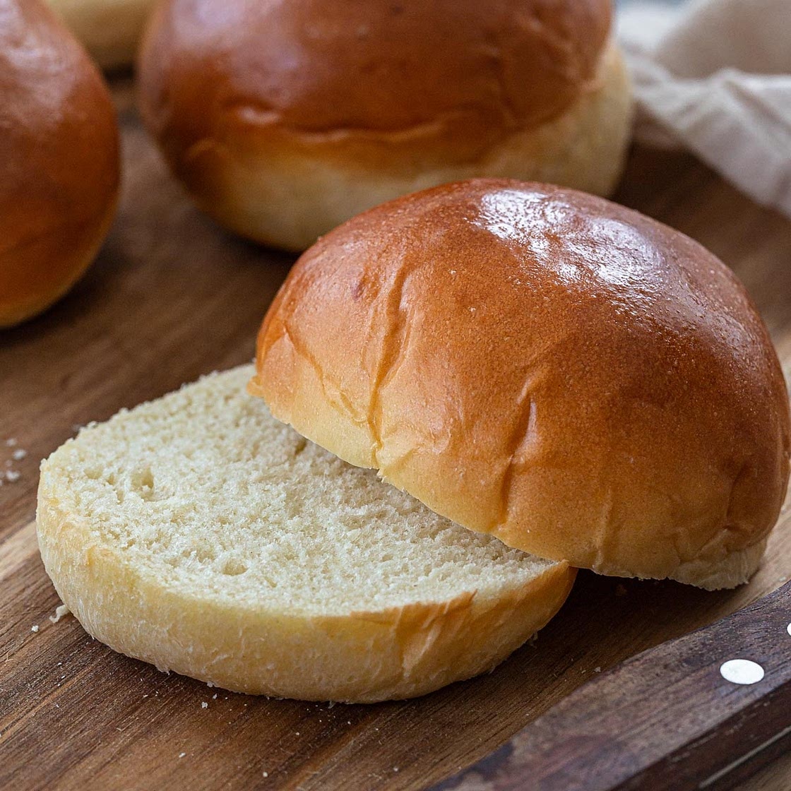 The Fluffiest Brioche Buns