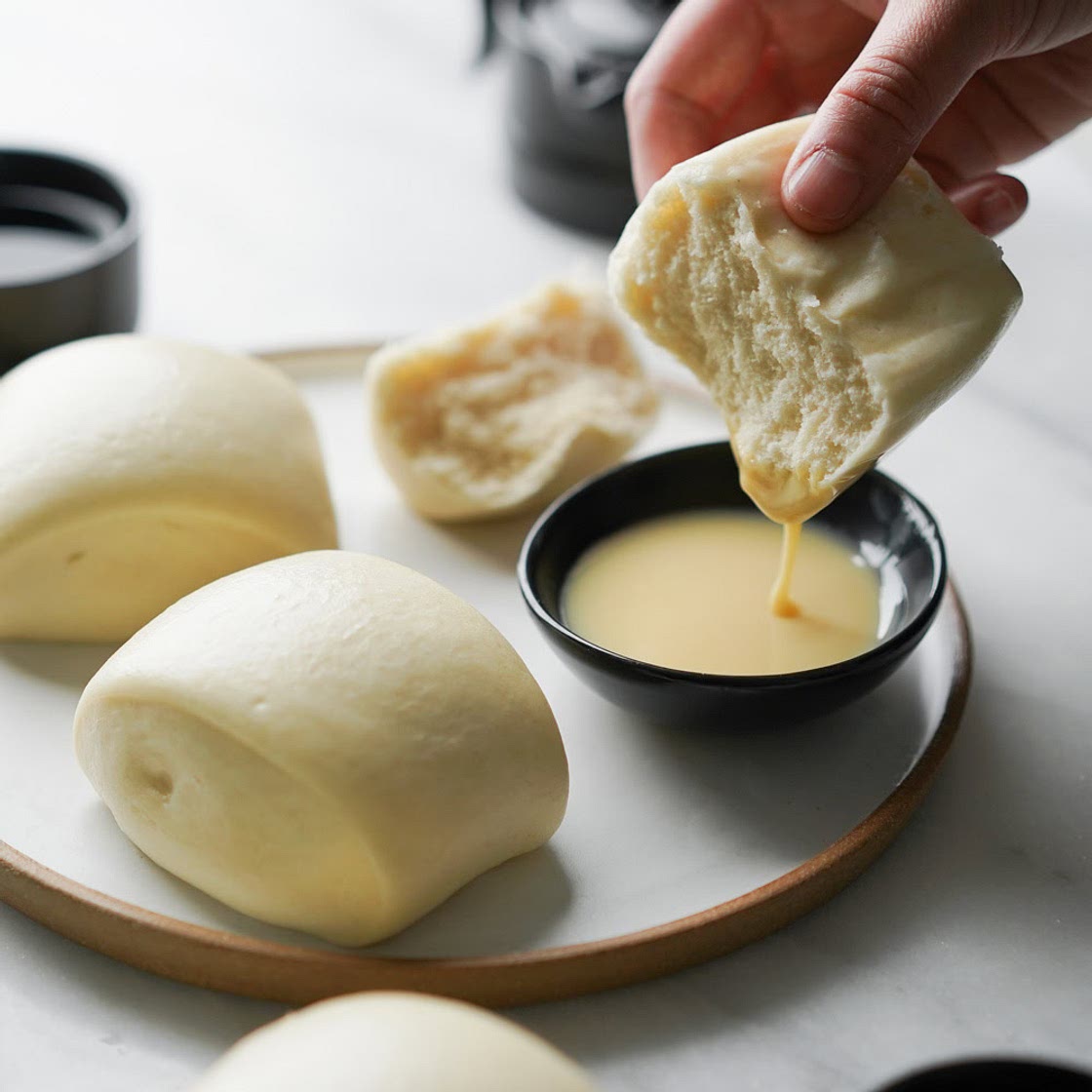 Mantou (Chinese Steamed Buns)