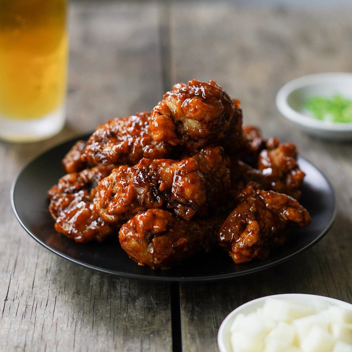 Korean Fried Chicken (Sweet, Spicy & Extra Crispy!)