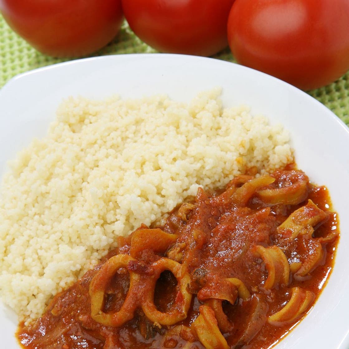 Lamelles d'encornets à la tomate