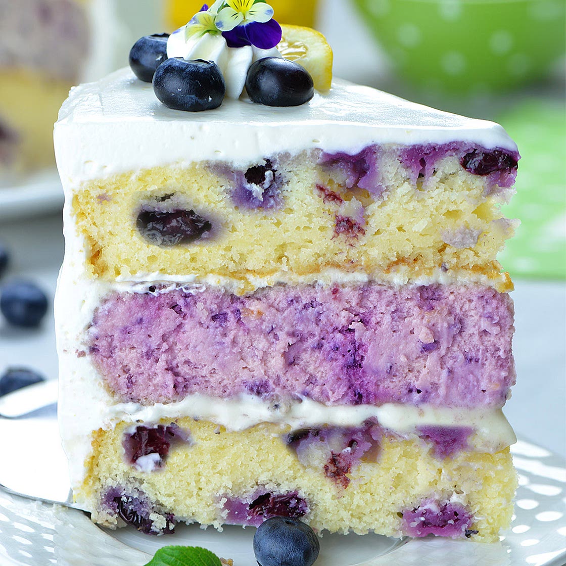 Lemon Blueberry Cheesecake Cake