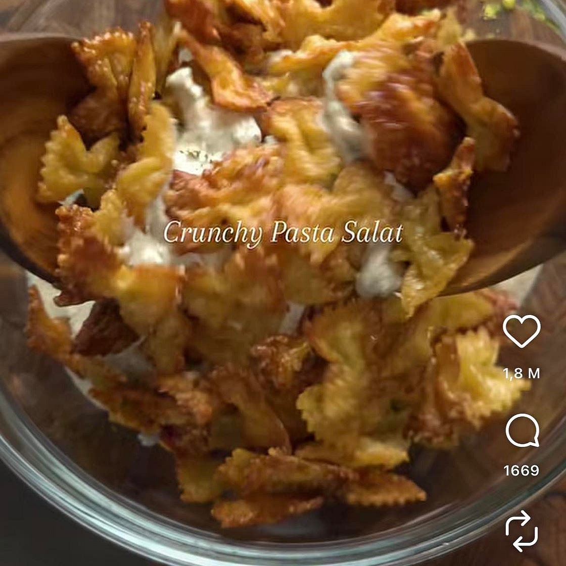 Salada de Massa Crocante