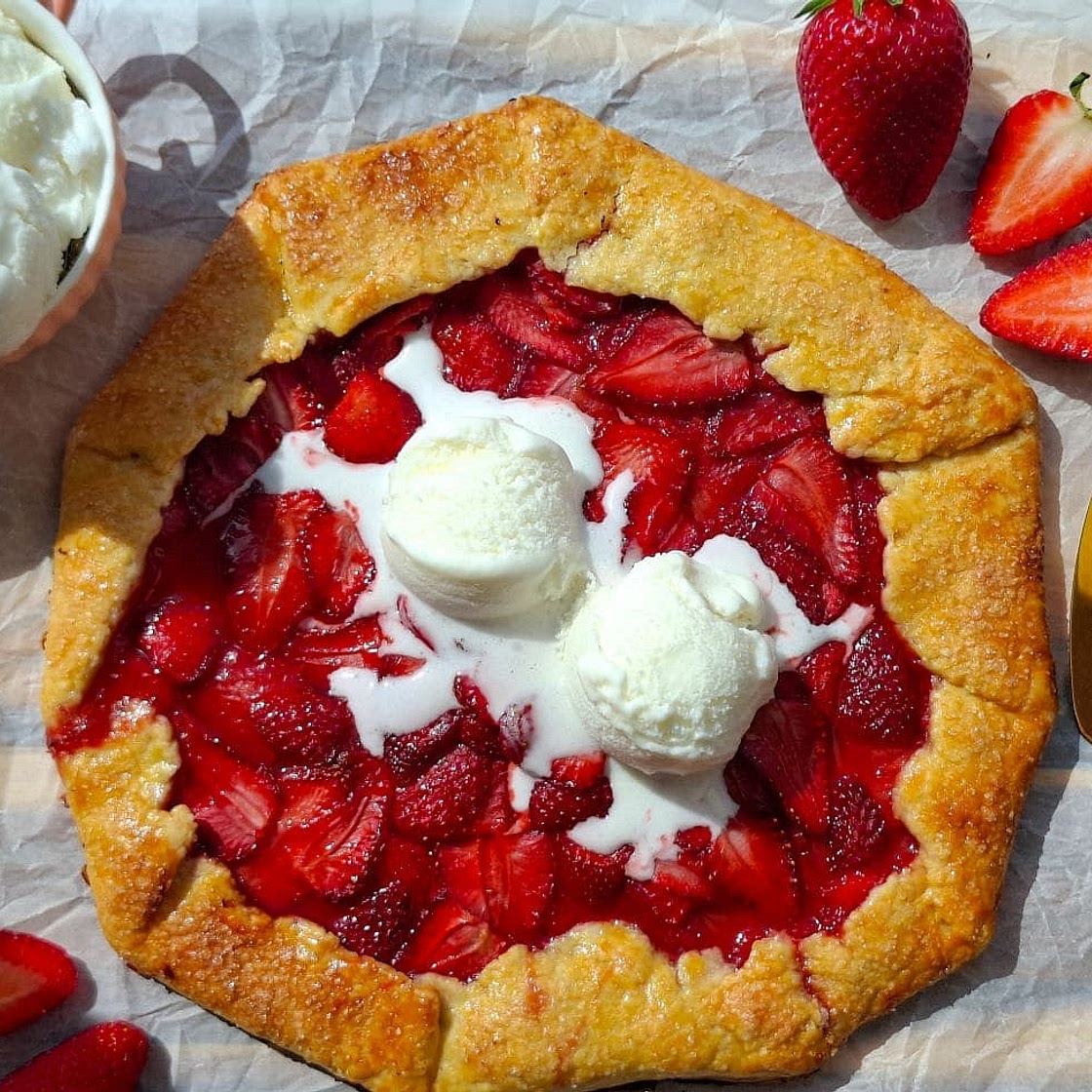 Strawberry Galette 🍓