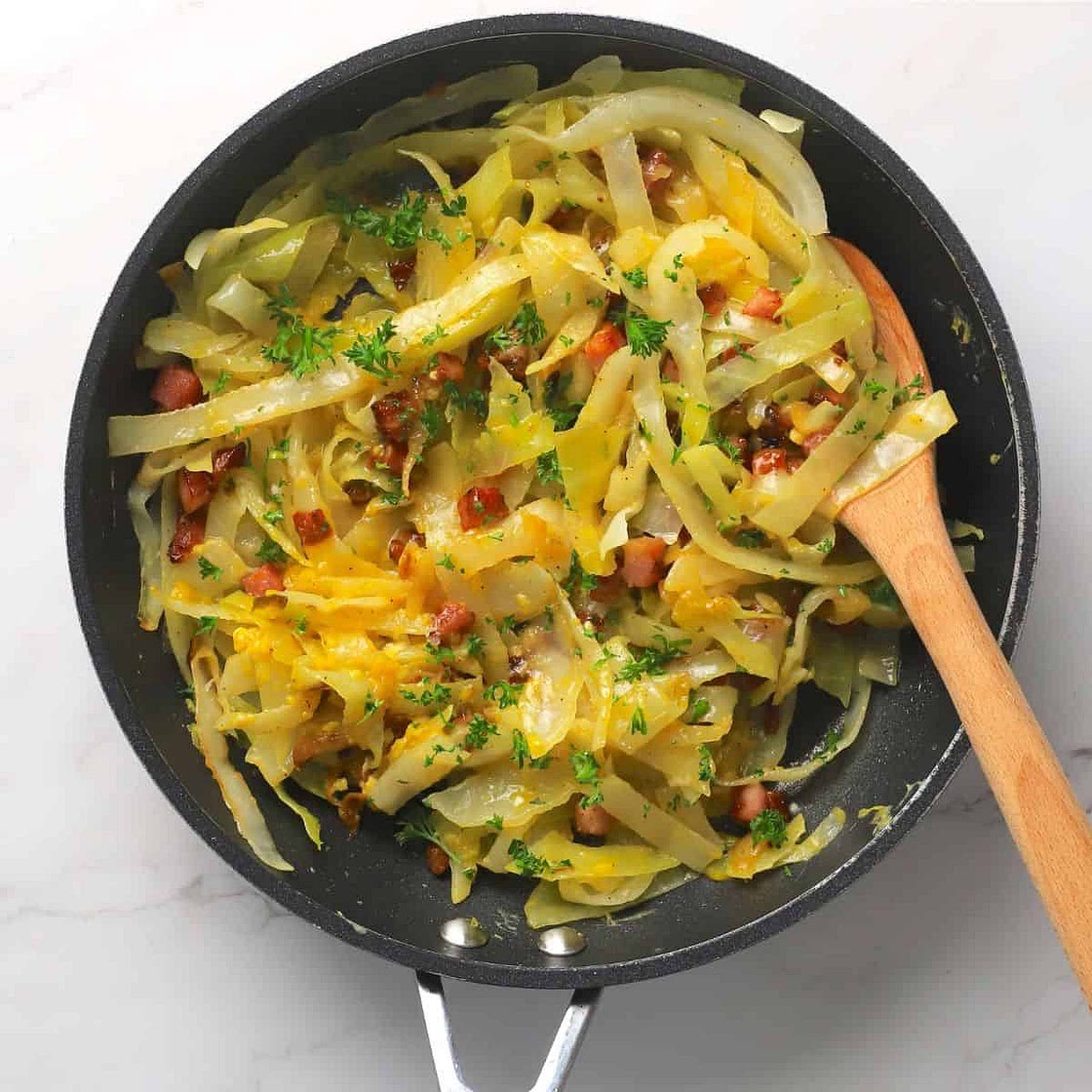 Low Carb Cabbage Carbonara