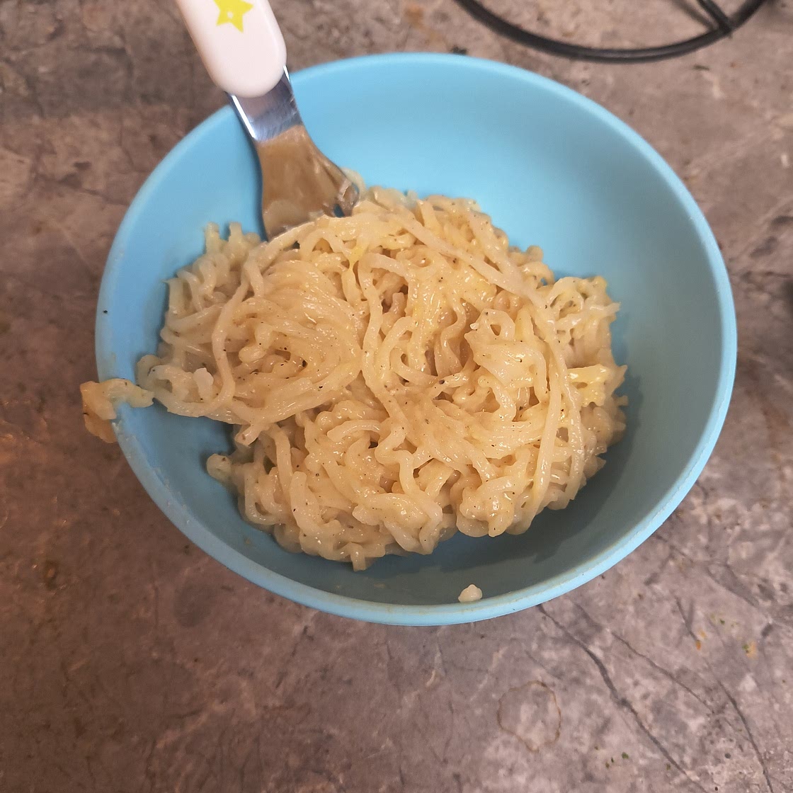 Cheesy Ramen Noodles