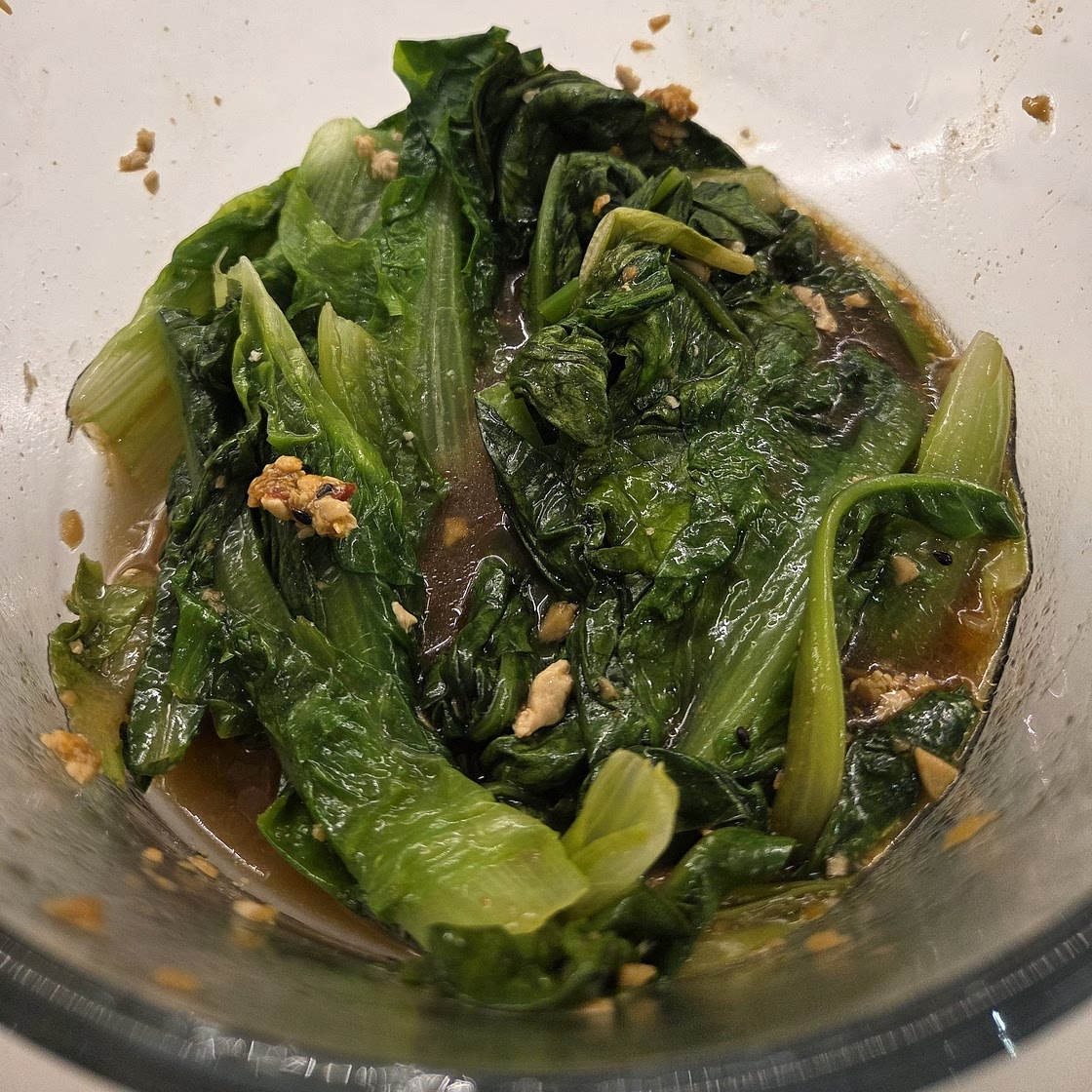 Cooked Lettuce with Oyster Sauce & Garlic