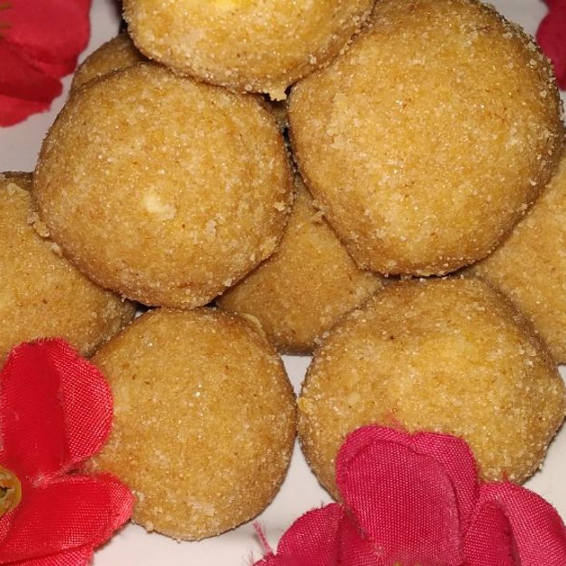 बेसन के लड्डू