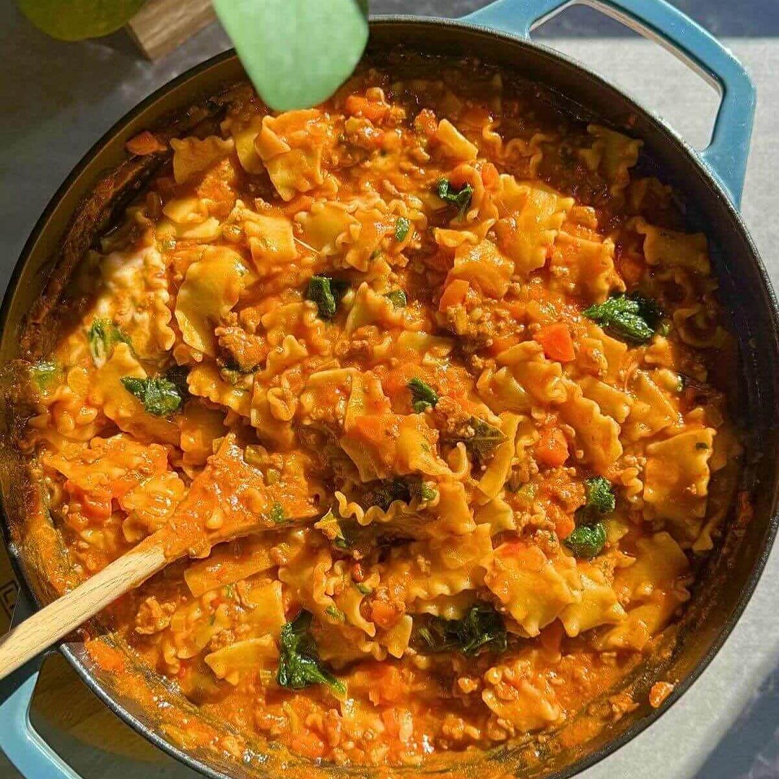 Lazy Lasagna Recipe – Easy Weeknight Dinner