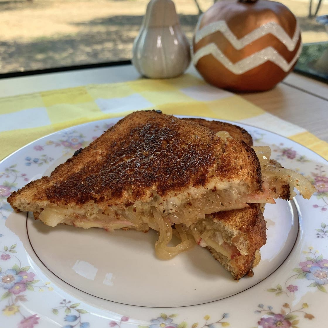 French Onion & Apple Grilled Cheese