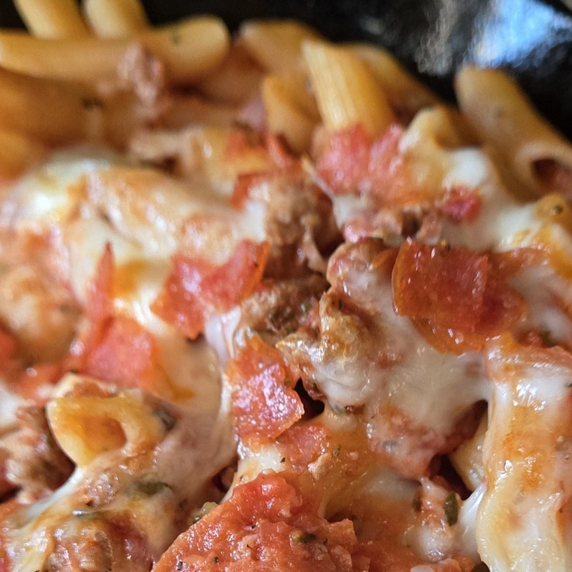 Supreme Pizza Pasta Skillet (Quick & Easy)