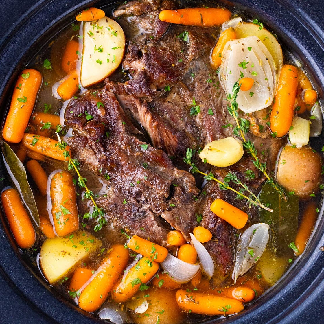 Slow Cooker Pot Roast with Red Wine