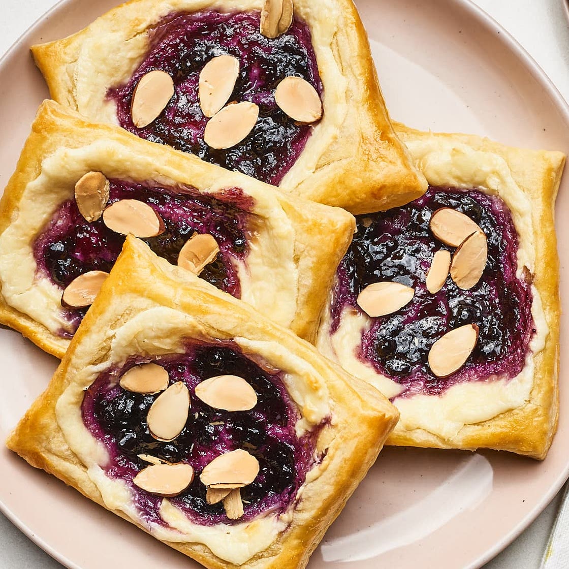 The Easiest Cream Cheese Breakfast Pastries