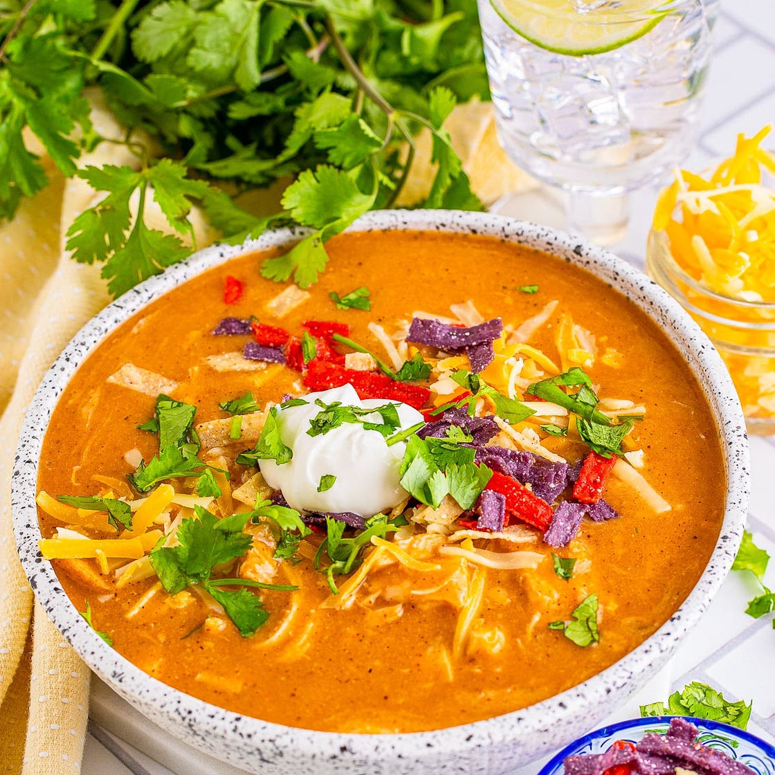 Copycat Chili’s Chicken Enchilada Soup