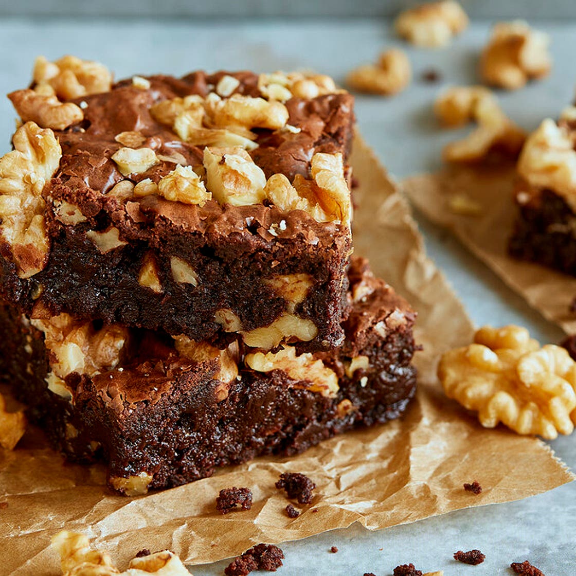 Walnuss-Brownies backen – saftig und einfach