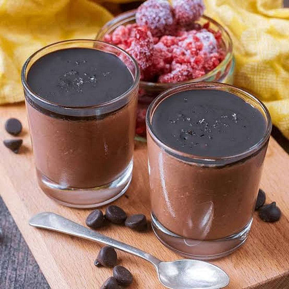 Chocolate cottage cheese mousse