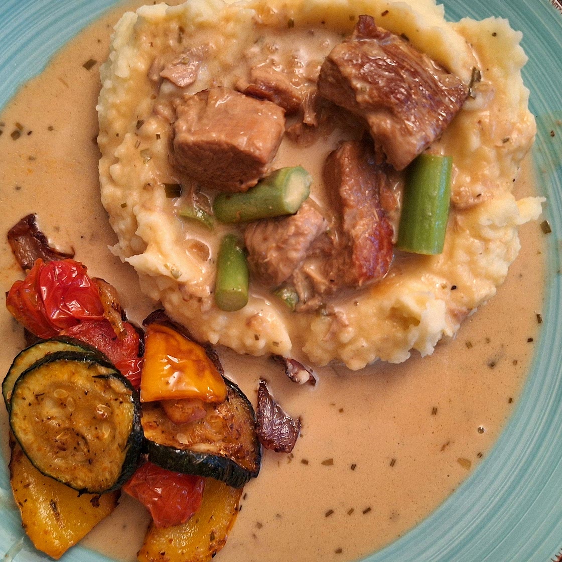 Kalbsragout mit Spargeln