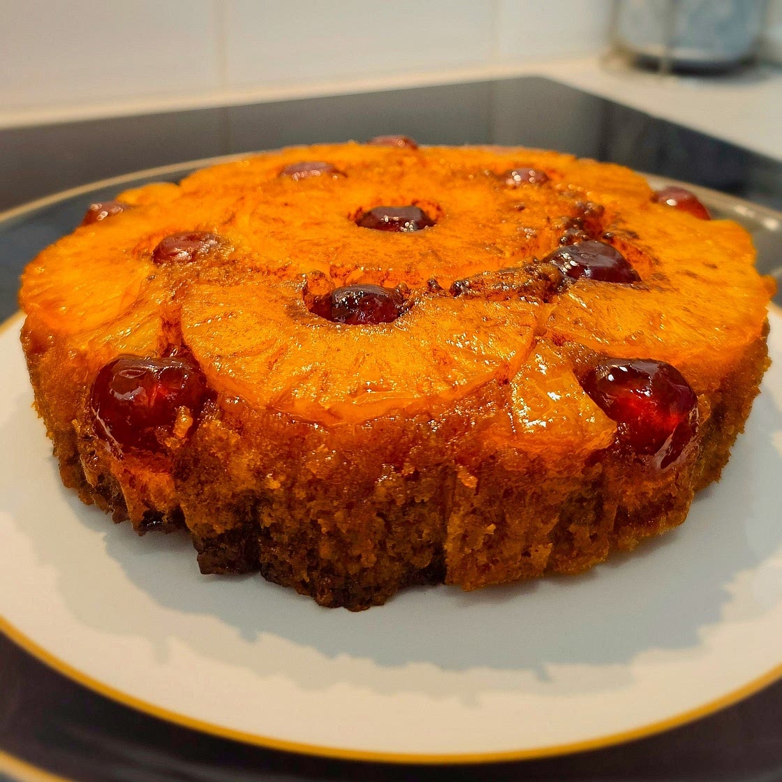 Pineapple upside-down cake