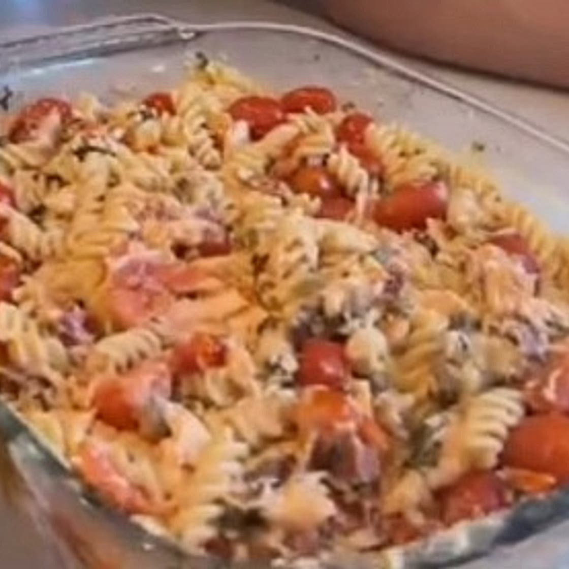 Pasta al horno con salmón