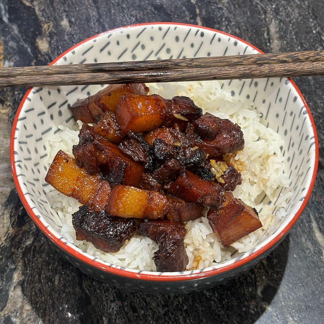 Shanghai-Style Braised Pork Belly (Hong Shao Rou)