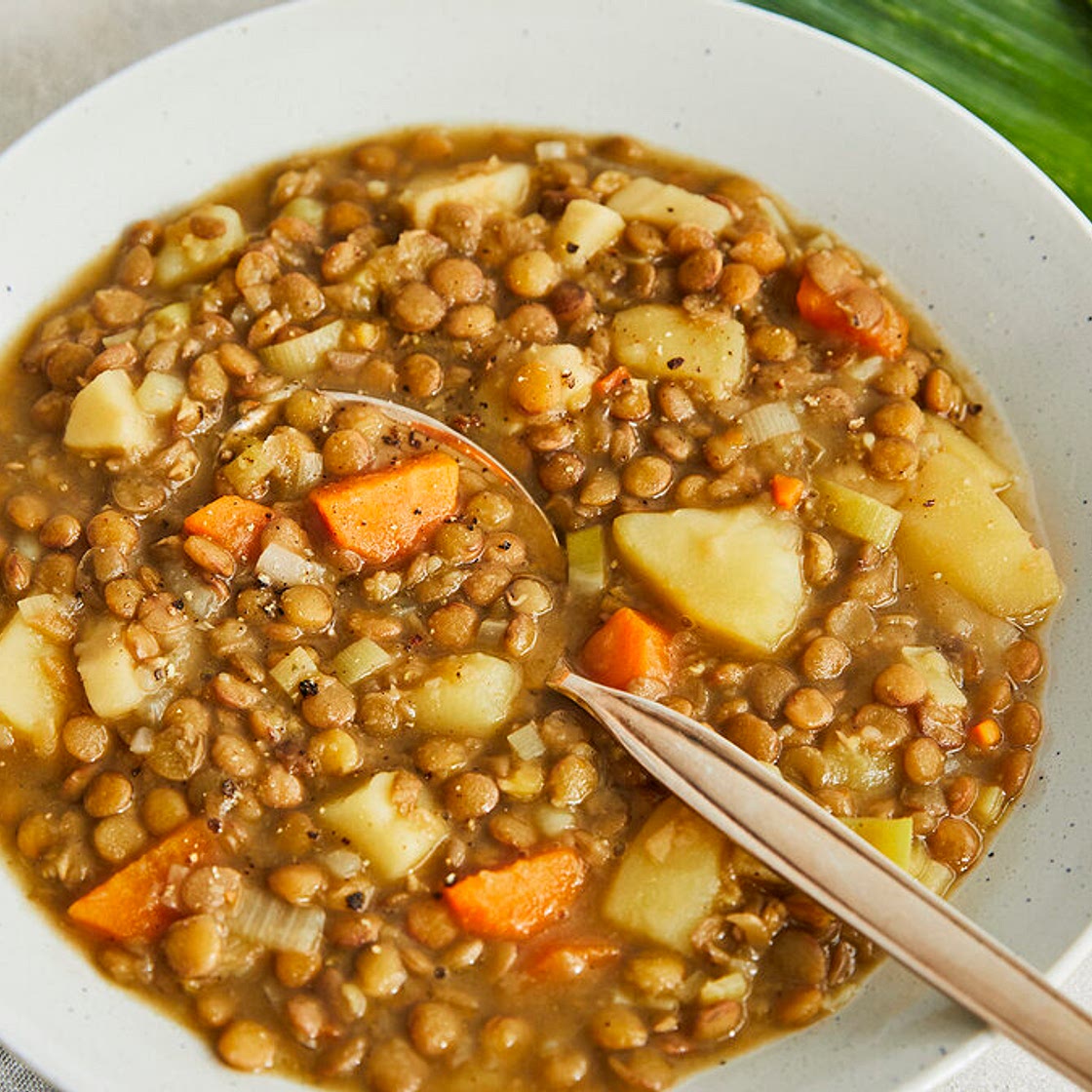 Vegetarischer Linseneintopf – SO lecker & einfach