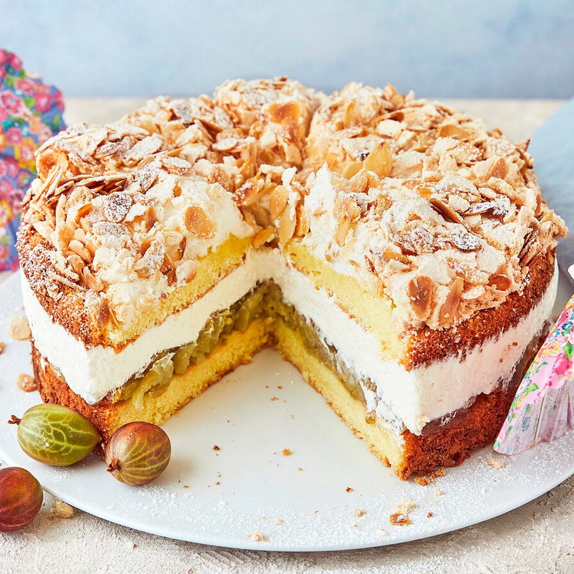 Schwimmbadtorte – Omas Rezept mit Stachelbeeren