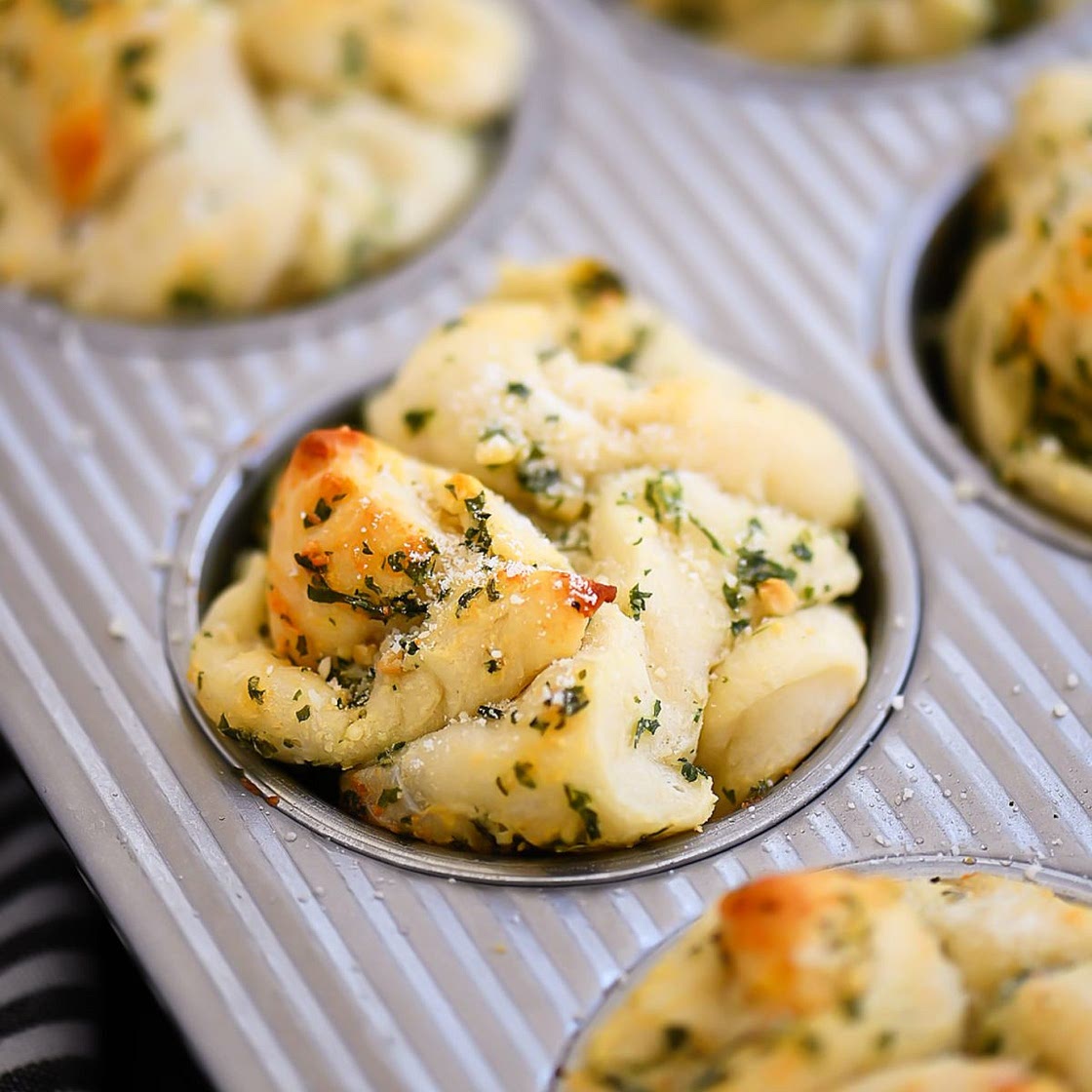 Mini Garlic Monkey Breads