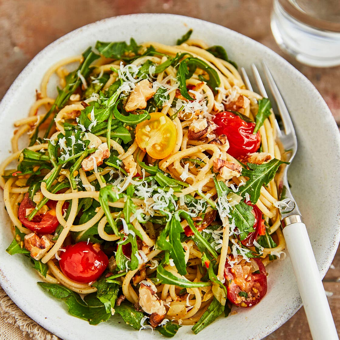 Rucola-Pasta – Spaghetti mit Rucola, Tomaten und Parmesan