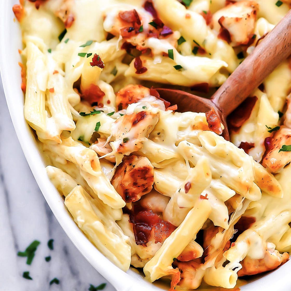 Chicken Ranch Pasta Bake