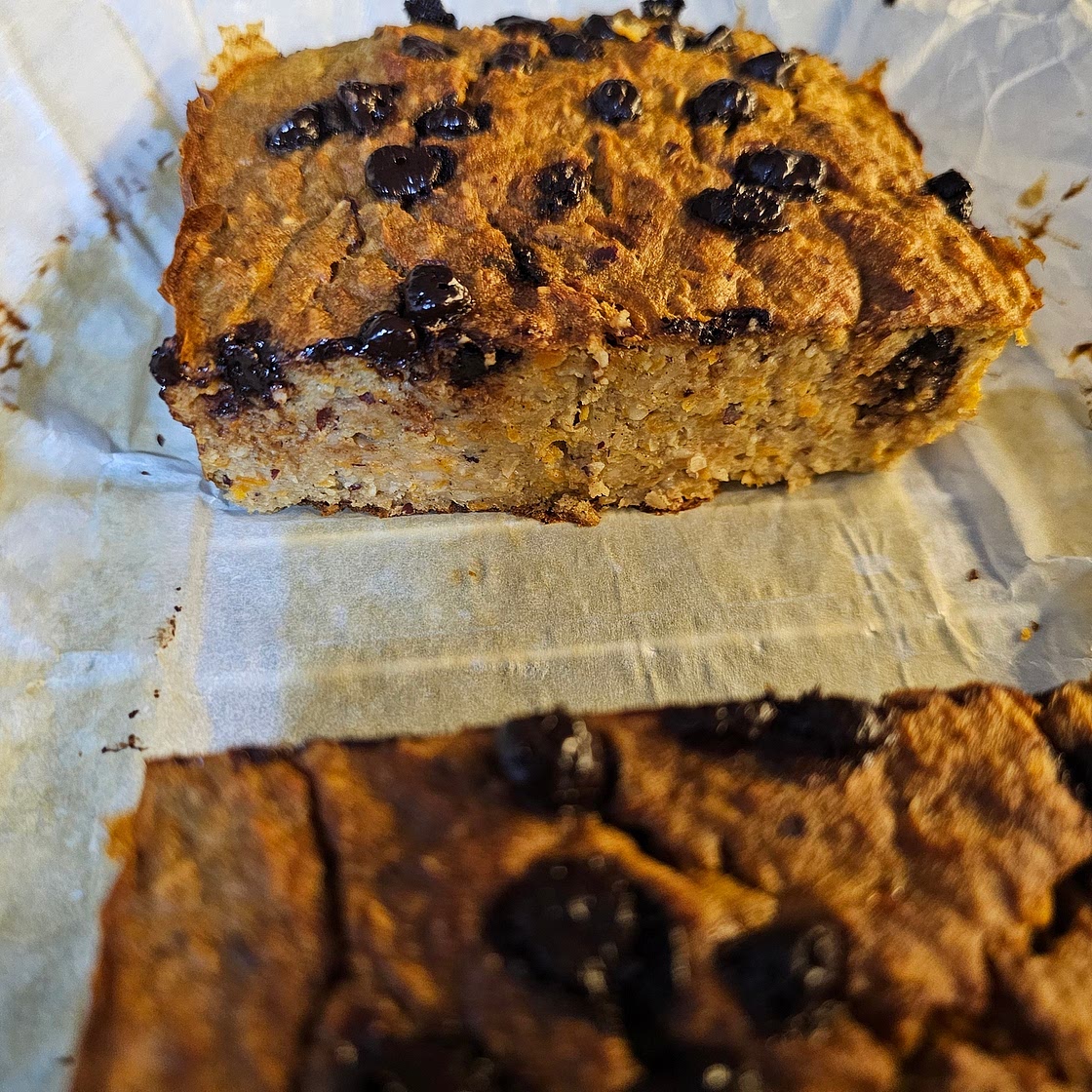 Banana Oat Carrot Cake