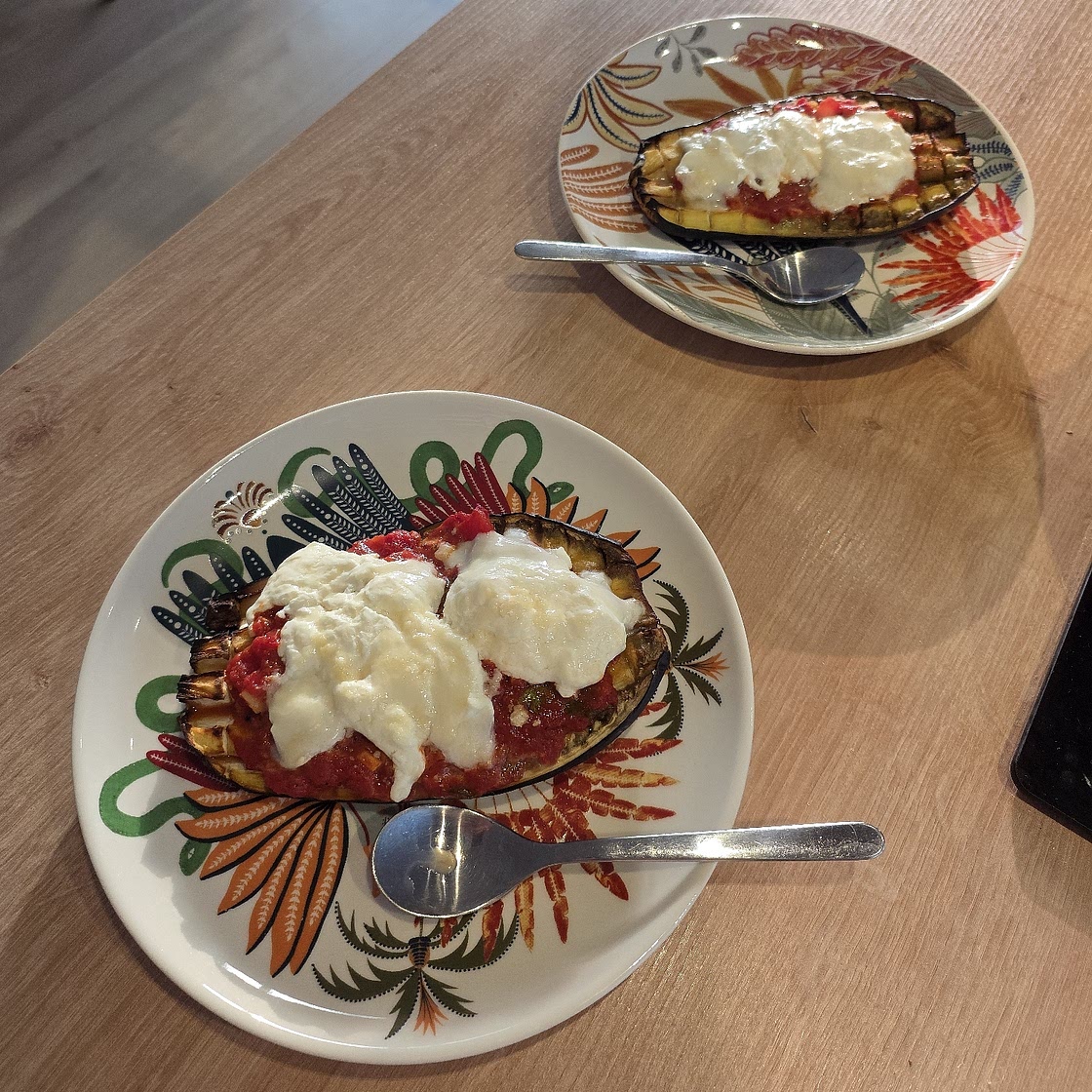 Aubergines tomate et mozzarella 🍆