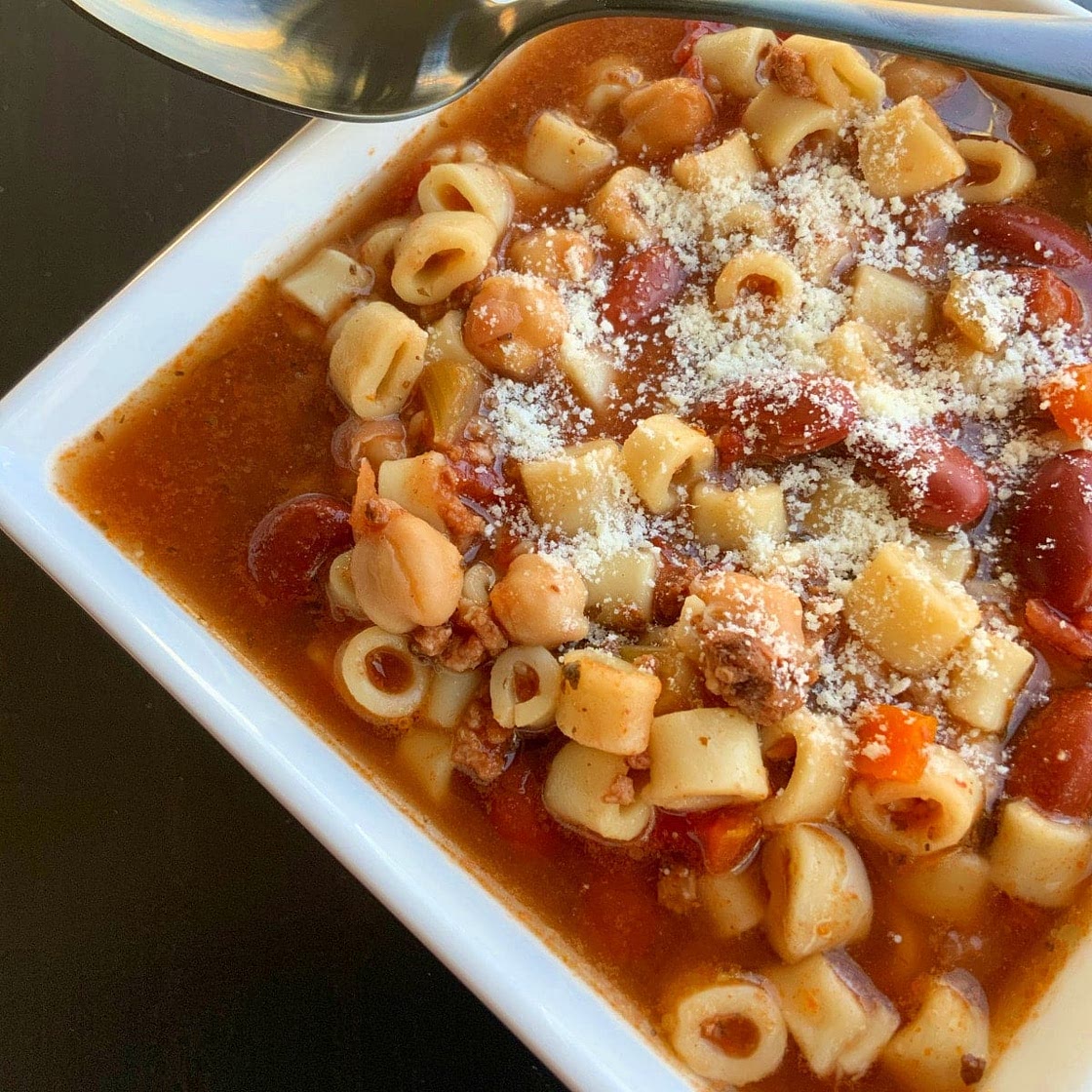 Lazy Slow Cooker Pasta E Fagioli With Ground Beef
