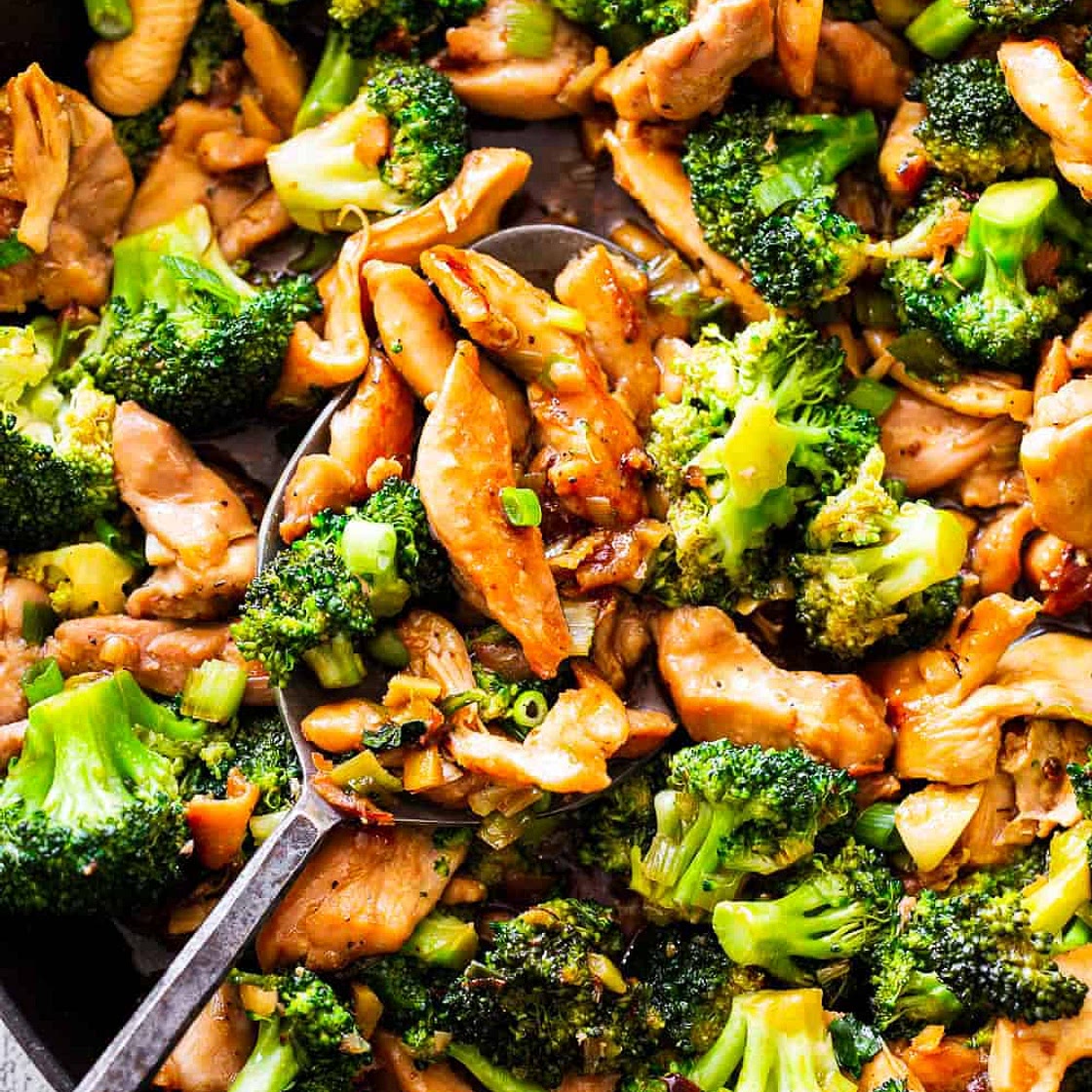 Healthy Chicken and Broccoli Stir Fry (Paleo, Whole30, Better Than Takeout)