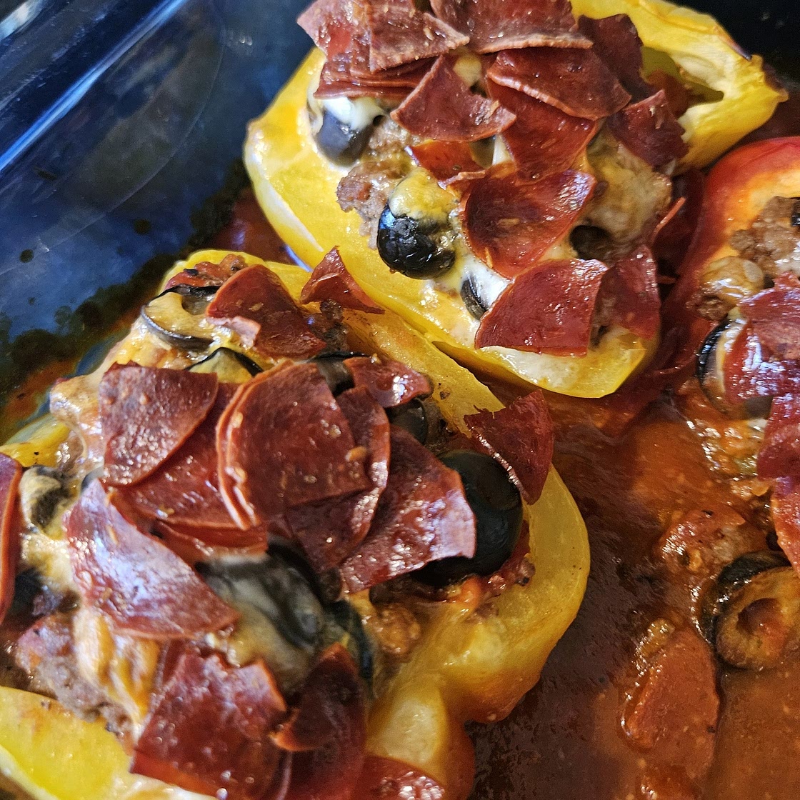 Pizza stuffed peppers