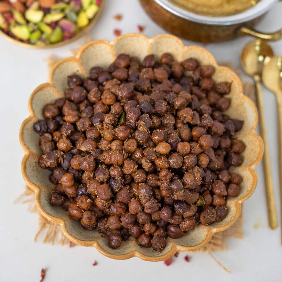 Dry Kala Chana (Instant Pot & Stovetop)