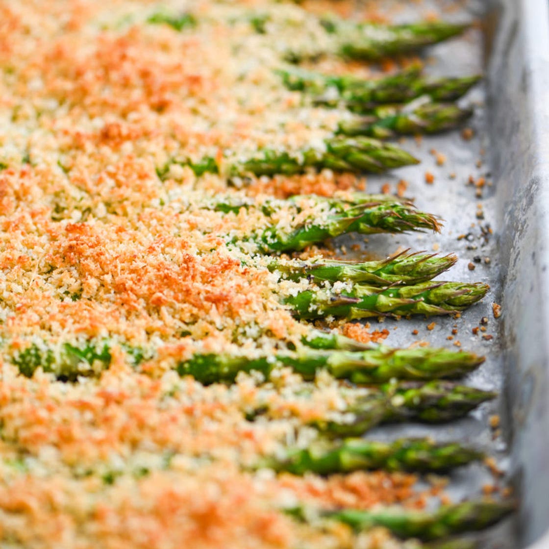 Baked Asparagus with Breadcrumbs
